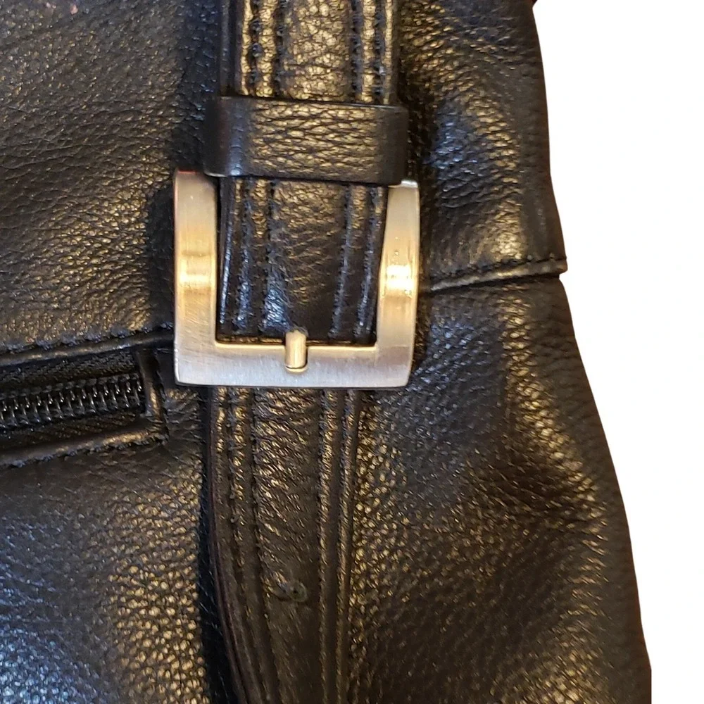 Giani Bernini carry your